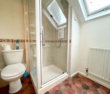 Frensham Court, Hedge End, Southampton - Photo 4