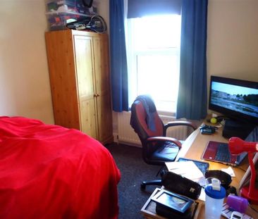 Bournemouth Edgehill Road Winton, BH9, Dorset - Photo 4