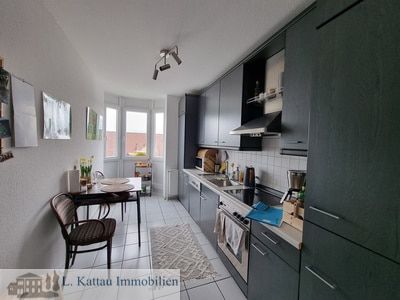 M 14 AUMUND- bezauberne 3 Zimmerwohnung mit 2 Bädern, Balkon, PKW-Außenstellplatz im 3. Obergeschoss - Photo 4