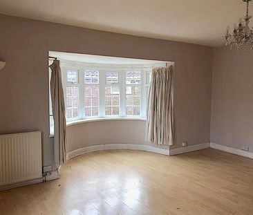 3 bedroom ground floor maisonette to rent - Photo 5