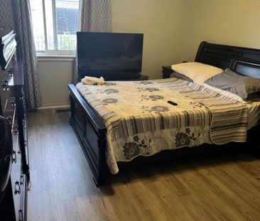 For Lease - 63 Habitant Drive, Toronto, Ontario - Photo 5