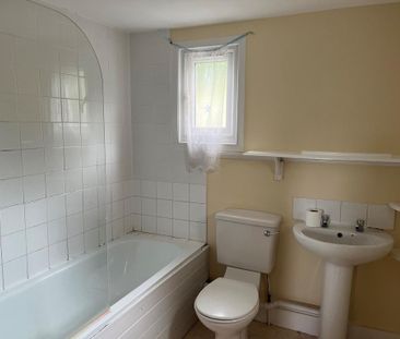 3 bedroom maisonette to rent - Photo 5