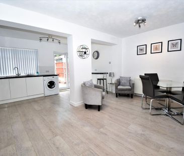 3 bedroom terraced house to rent - Photo 6