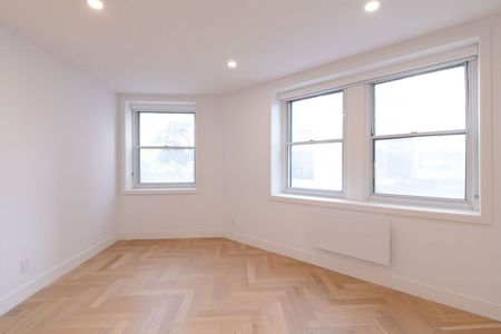 5530 Cote Saint-Luc Road - Photo 4