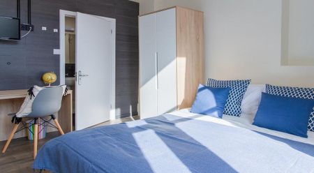 Studio to rent - Photo 2