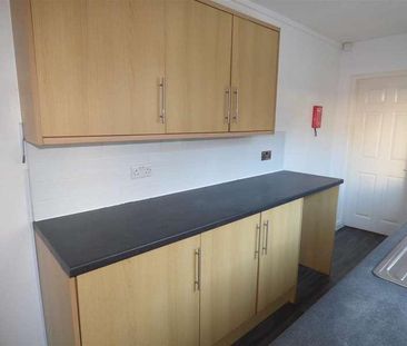 Oakland Street, Widnes, Cheshire, WA8 - Photo 1