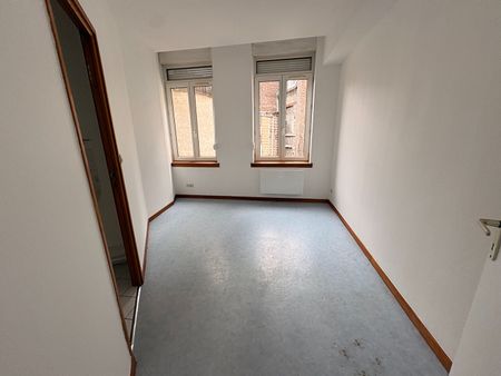 Location Appartement 2 pièces 36m² LILLE 59000 - Photo 5