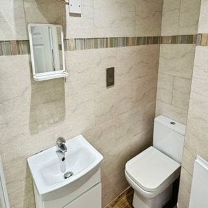 Observation Court, Ipswich - Photo 2