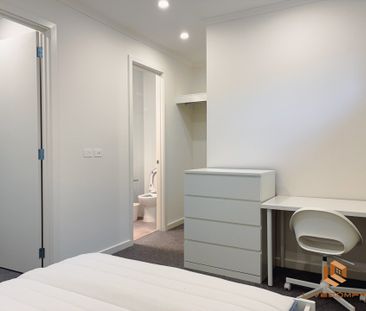 Adelaide CBD - Photo 1