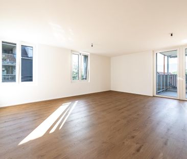 3.5-Zimmer-Wohnung - sonnig, grosszügig und mit Weitblick / 1.1 - Foto 1