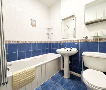 Gleann Na Rí, Valley Avenue, Druid Valley, Dublin, Cherrywood, Co. ... - Photo 4