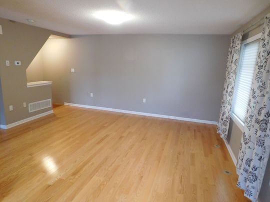 For Lease - 575 Speyer Circle, Milton, Ontario - Photo 1