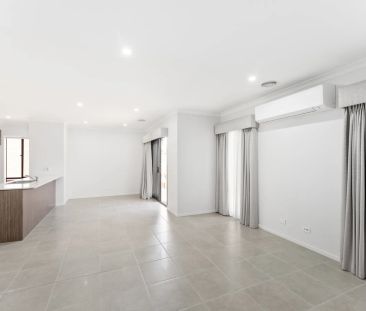 Close to walking tracks and Parks!!!! - Photo 1