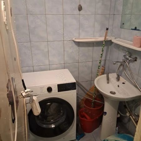 Podu de Piatra garsoniera mobilata- si animae de companie - Fotografie 3