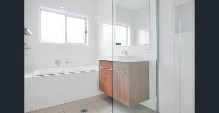 BRAND NEW - AMAZING LOCATION 3 BEDROOM DUPLEX - Photo 5