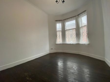 2 Bedroom Property To Rent - Photo 4