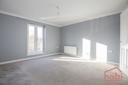 4 bedroom townhouse to rent - Photo 3