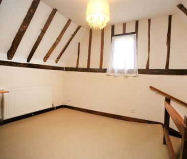 2 bedroom semi-detached house to rent - Photo 5