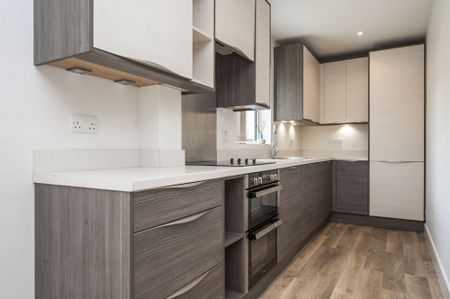 2 bedroom apartment to rent River Court, Millbrook Street, Cheltenham, GL50 - Photo 5