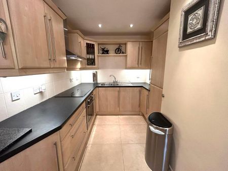 1 bedroom flat to rent - Photo 5