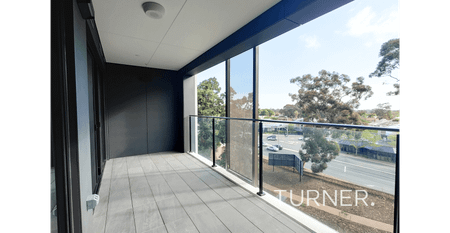 Perfect position apartment in the heart of Glenside - Photo 2