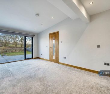 3 bedroom terraced house to rent - Photo 5