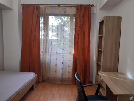 Apartament cu 3 camere bloc nou centru Independentei langa UMF - Fotografie 3