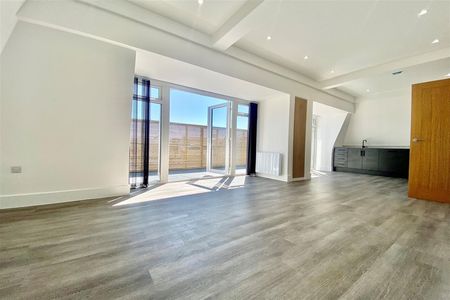 Montague Street, Worthing - Photo 3