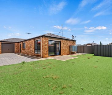 Perfect 3-Bedroom Family Home - Photo 1