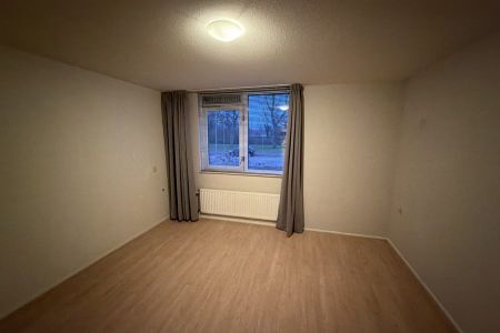 Appartement te huur: Etienne de Bouterstraat 37 3067 AR Rotterdam - Photo 2