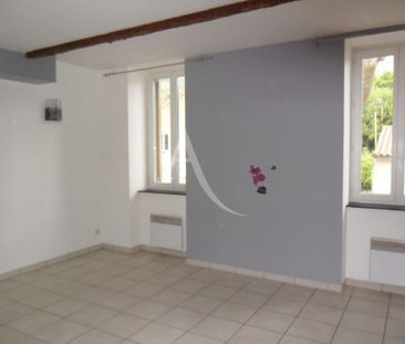 Location Appartement 3 pièces 74m² - Photo 2