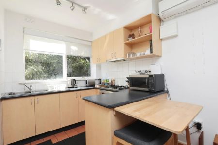 Immaculate and Well Positioned Studio - Photo 5