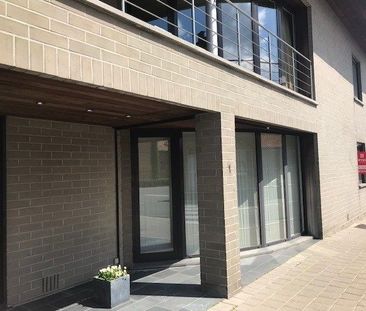 Ruim appartement (170m²) met groot terras - Photo 6