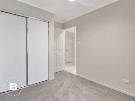 “Modern Comfort in a Peaceful Setting” - Photo 2