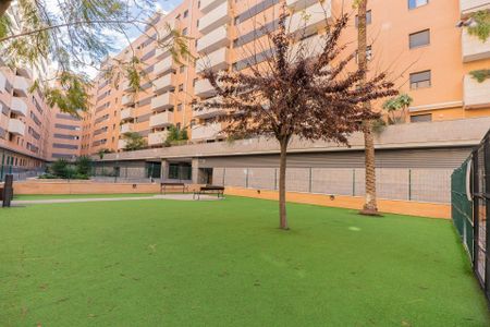Piso de alquiler en Parque Ayala - Jardín de la Abadía - Huelín - Photo 5