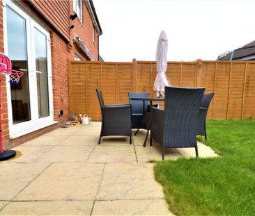 3 bedroom semi-detached house to rent - Photo 1