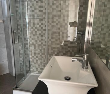 Apartamento T0 totalmente remodelado no Bairro da Assunção, em Cascais - Photo 3