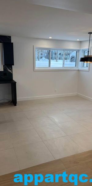 Longueuil – Logement 3 1/2 à louer - Photo 1