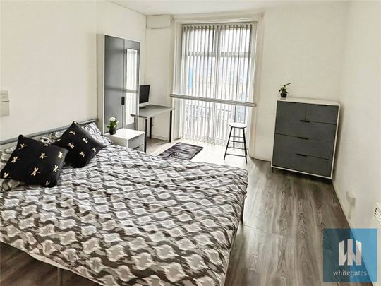 Manchester Road, Huddersfield, HD1 - Photo 1