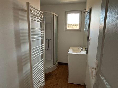 Location Maison 3 pièces 71m² - Photo 5