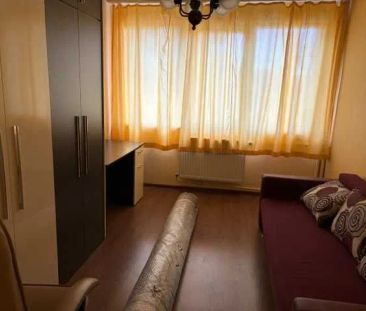 Inchiriez apartament 3 camere et 1, decomandat direct de la proprietar - Fotografie 1