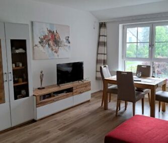 Moderne 1 Zimmer Wohnung mit überdachtem Balkon in zentrumsnaher Lage! - Foto 2