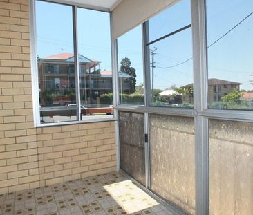 1/26 Rainey St, Chermside, Qld 4032 - Photo 1