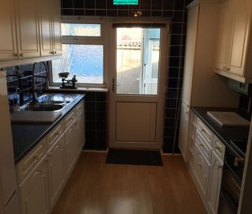 2 bedroom semi-detached bungalow to rent - Photo 6