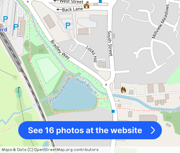 South Street, Rochford - Photo 1