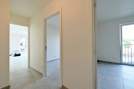 Appartement - Te huur - Photo 4