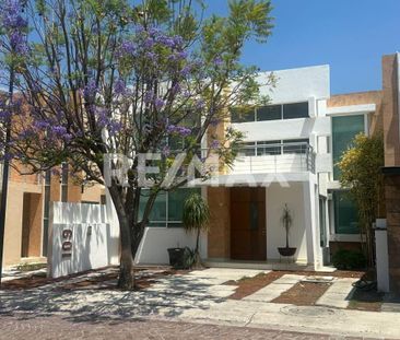 CASA EN RENTA EN CUMBRES DEL LAGO JURIQUILLA - Foto 4