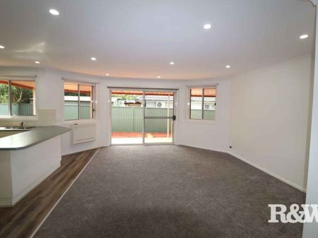 ELITE DUPLEX WITH GARAGE - Photo 3