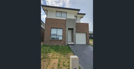 Family Home 4 Bedroom and Study For Lease - Photo 4