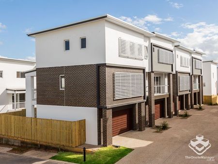 STYLISH MODERN 3BR TOWNHOUSES â CLOSE TO BAYSIDE WATERFRONT! - Photo 5